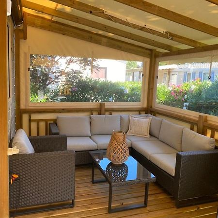 Mobil Home De Charme Fréjus المظهر الخارجي الصورة